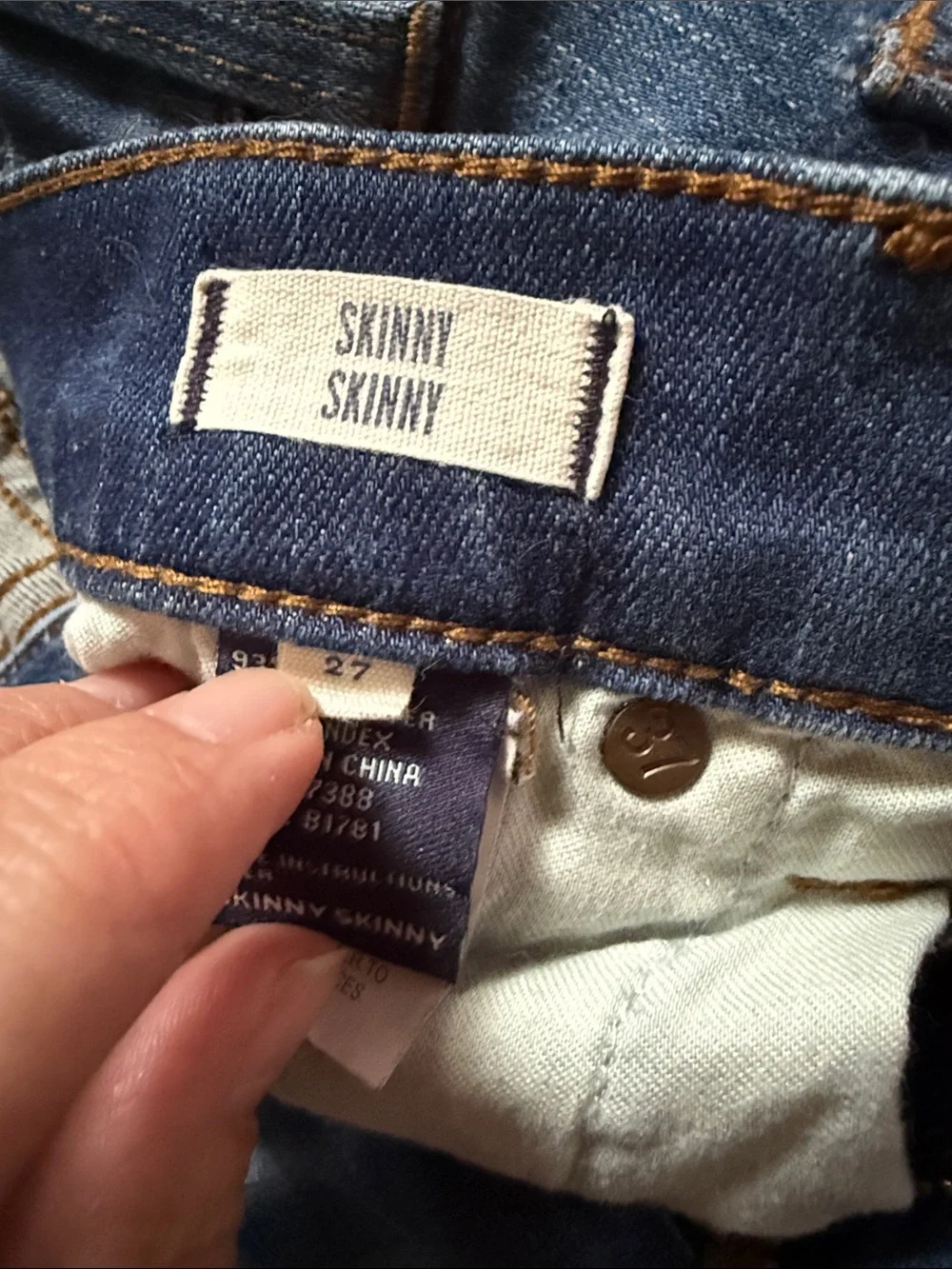 Madewell Skinny Jeans in Washed Blue